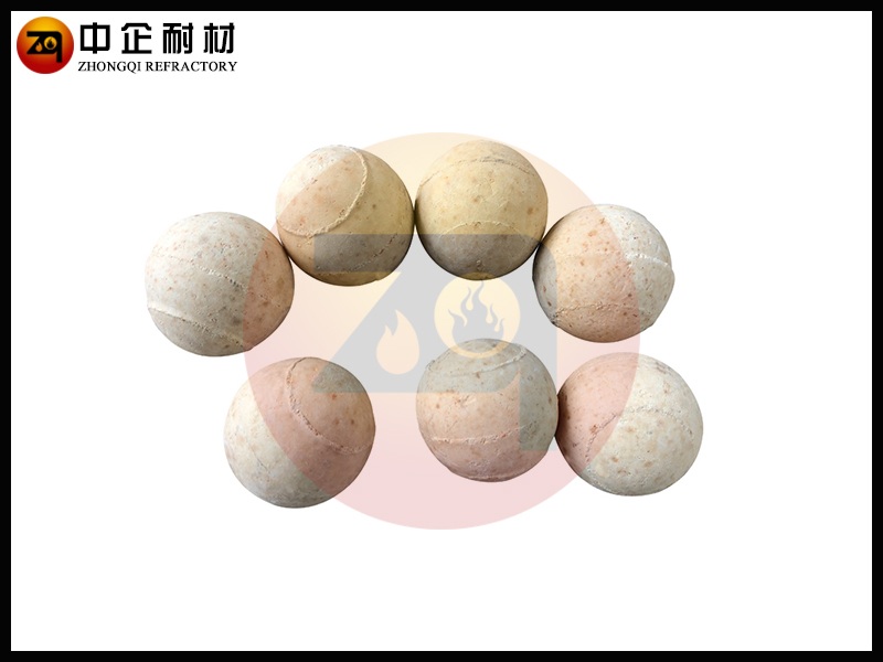 高铝耐火球作用