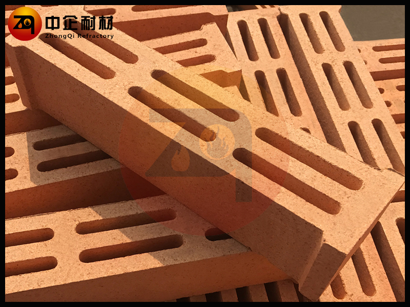 三级高铝格子砖